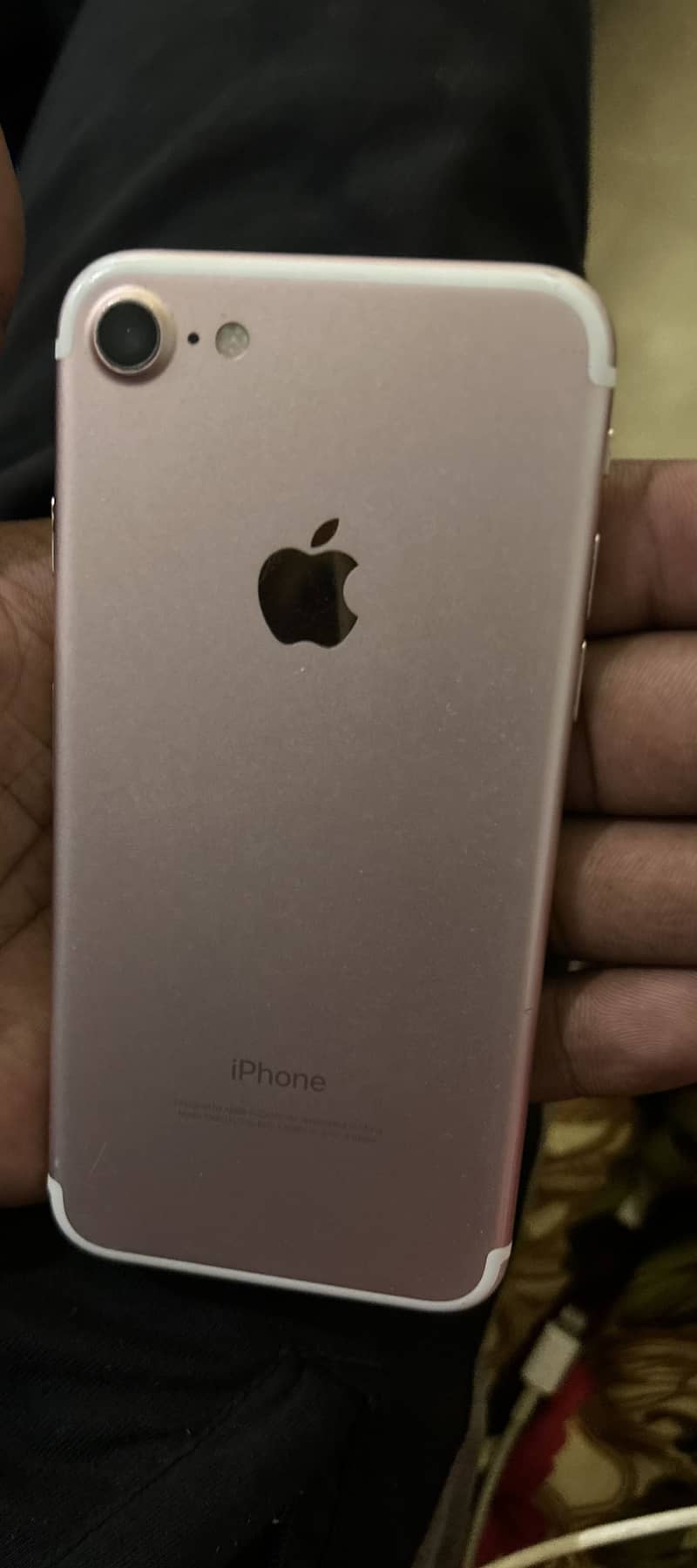 Apple iPhone 7 2