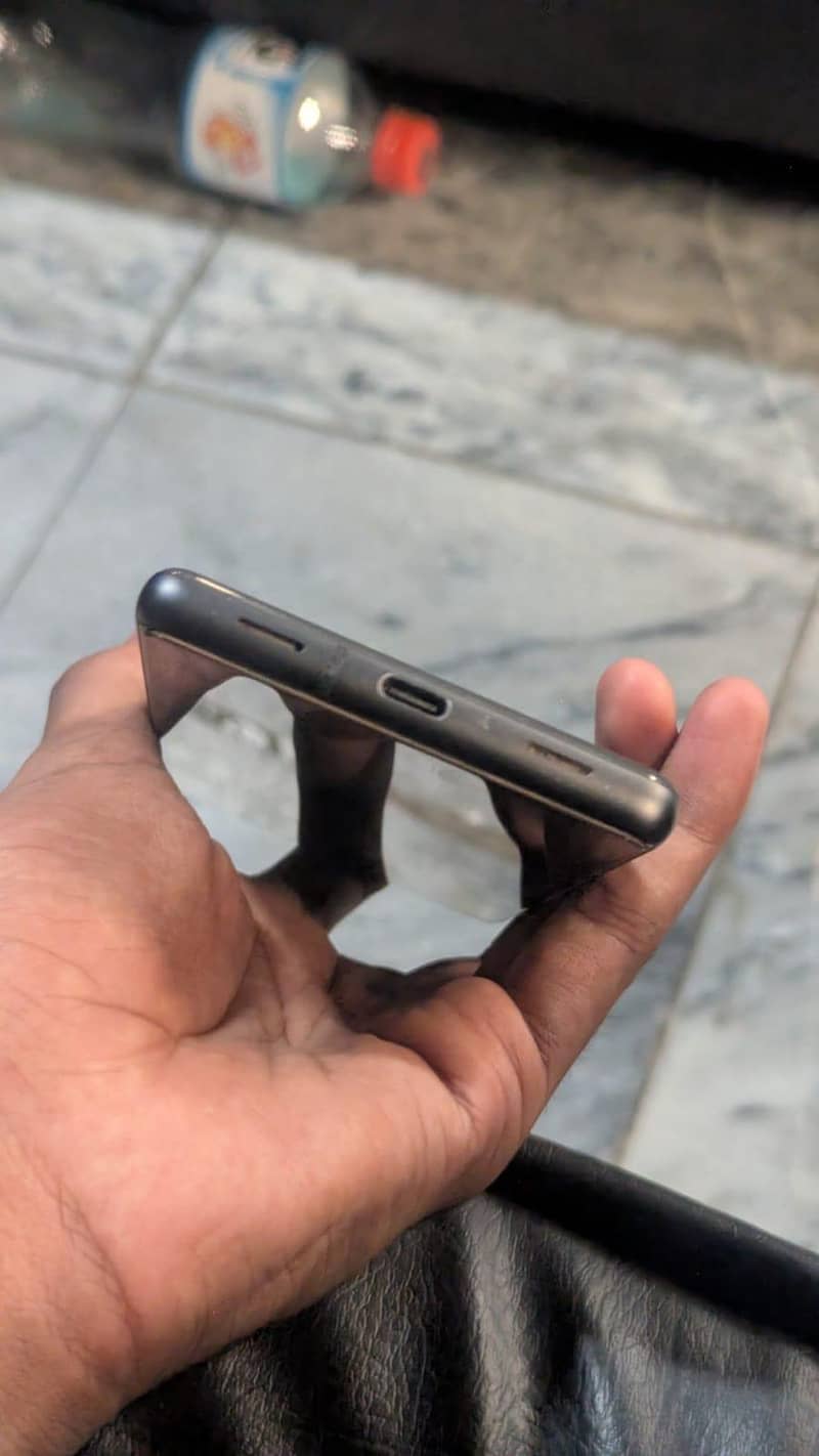 Google Pixel 7a 3