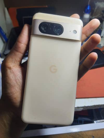 Google Pixel 8