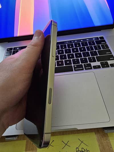 Apple iPhone 16 Pro Max