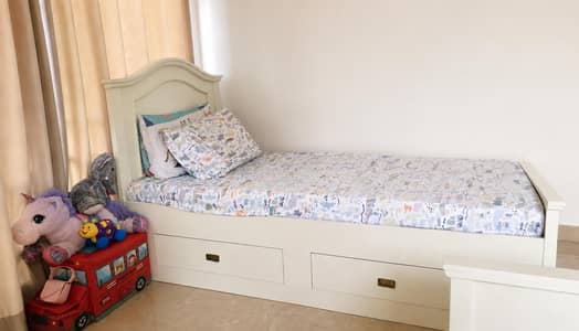 Kids’ White Storage Bed – Drawer & Trundle Options