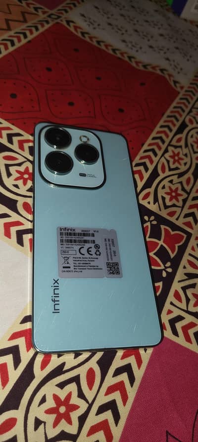 Infinix Hot 40 Pro