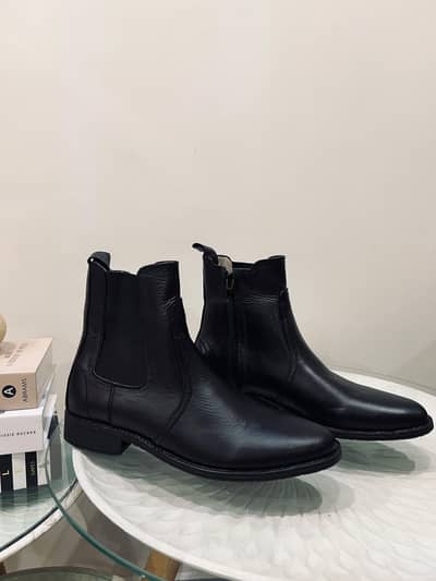 Handcrafted Leather Chelsea Boots | Brand New