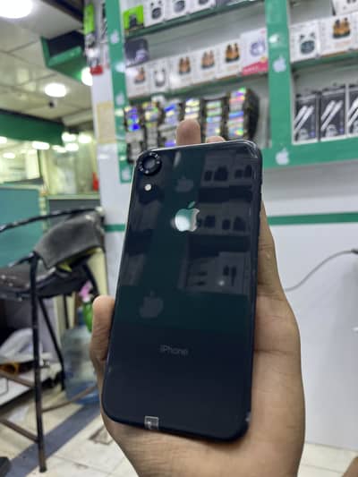 Apple iPhone XR
