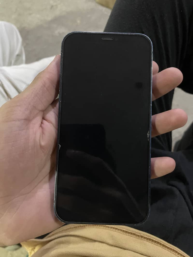 Apple iPhone 12 5