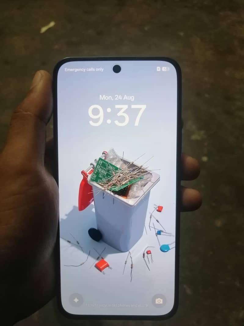 oppo A6 pro 4
