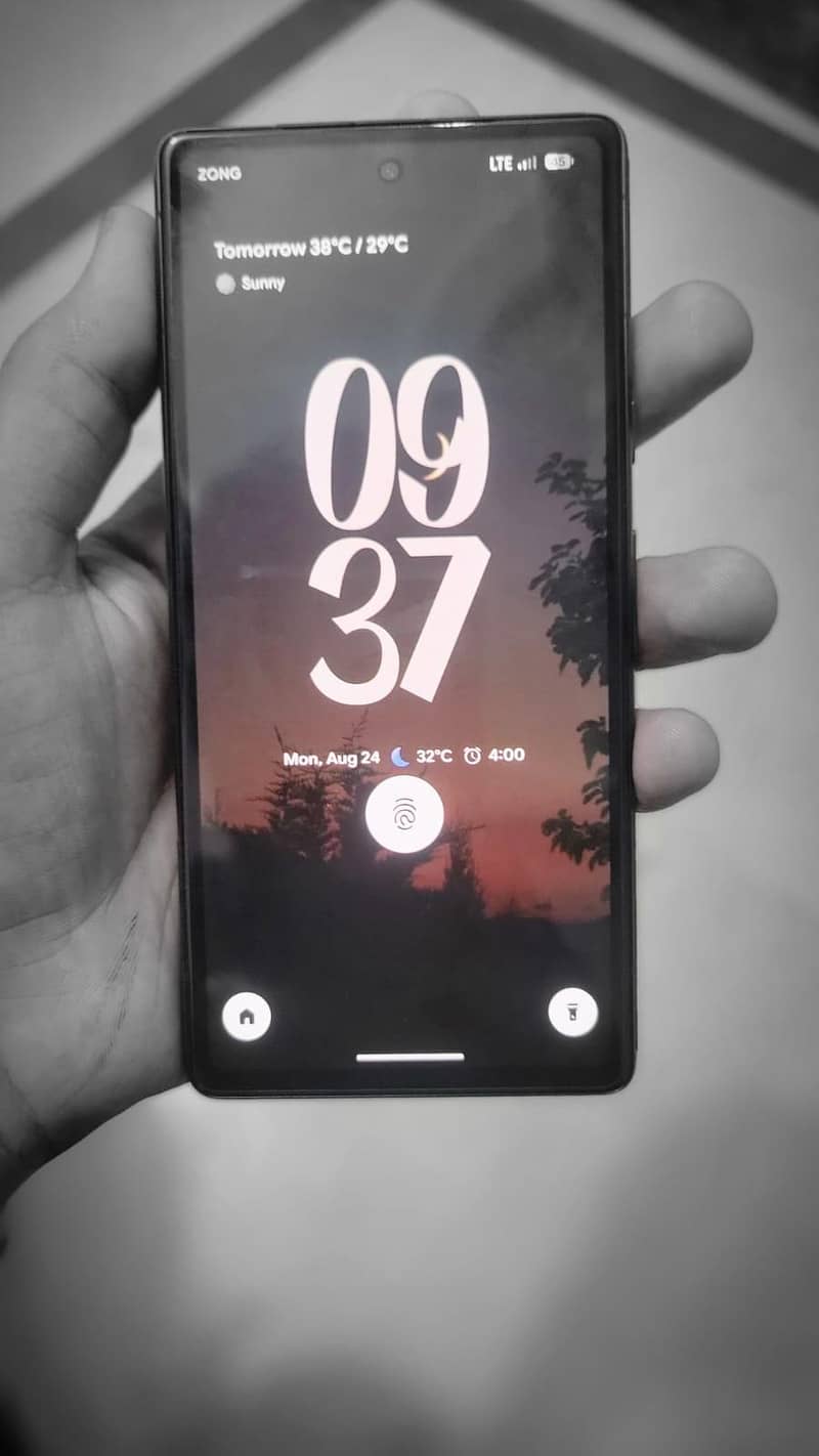 Google Pixel 7a 2