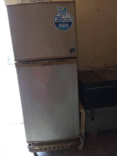 home use refrigerator sell