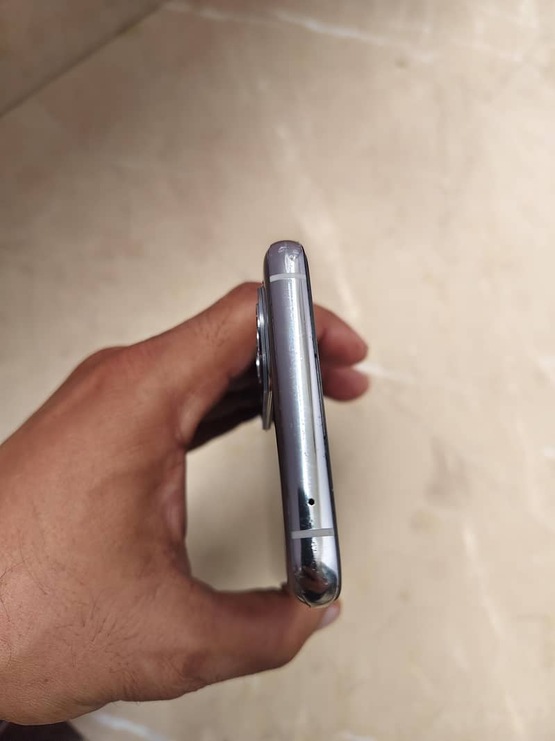 One Plus 9 Pro 5