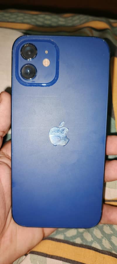 Apple iPhone 12