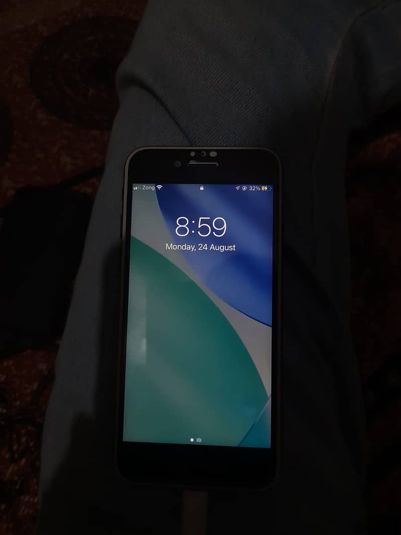 Apple iPhone 7 5