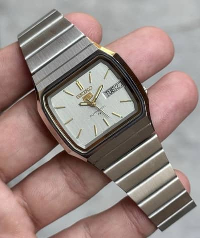 Seiko 5 Automatic Vintage Men's  DayDate- Stainless- steel Bracelete