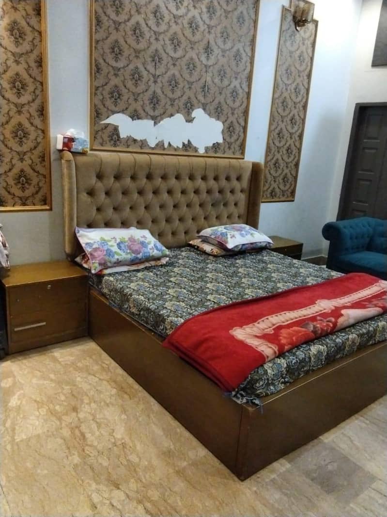 bed with dressing 1