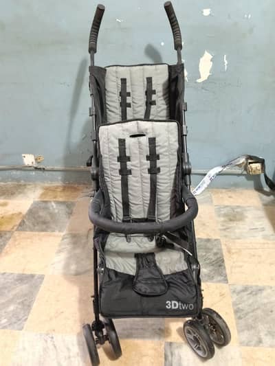 twin pencil prams