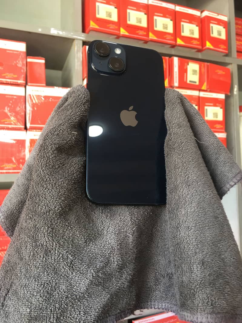 Apple iPhone 14 0