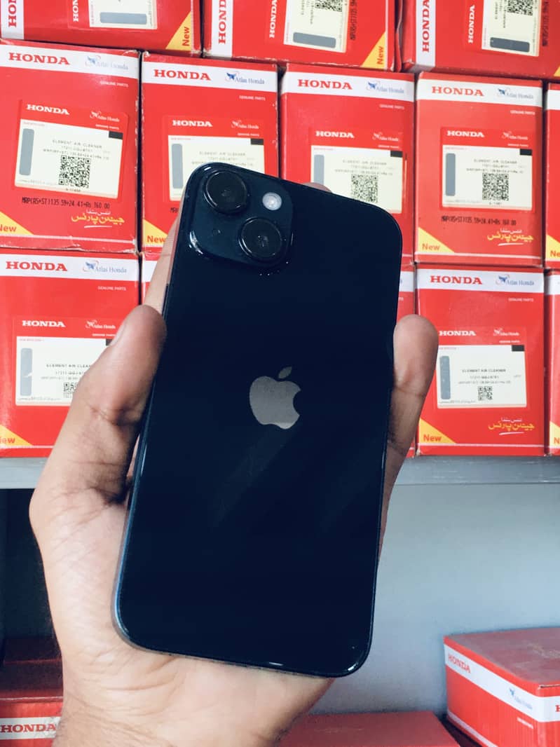 Apple iPhone 14 3