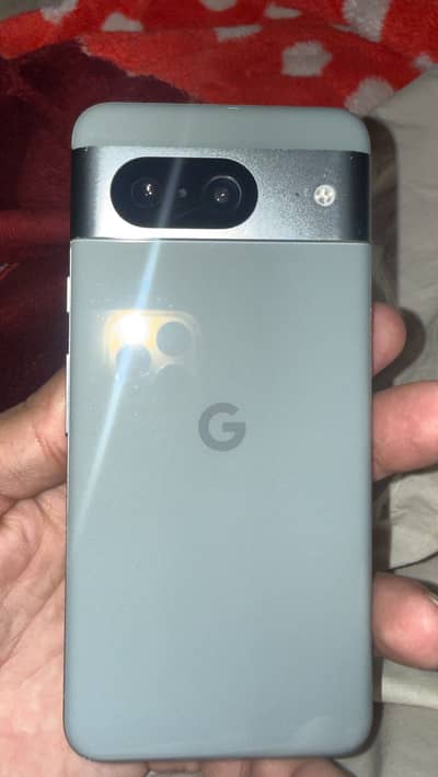 Google Pixel 8