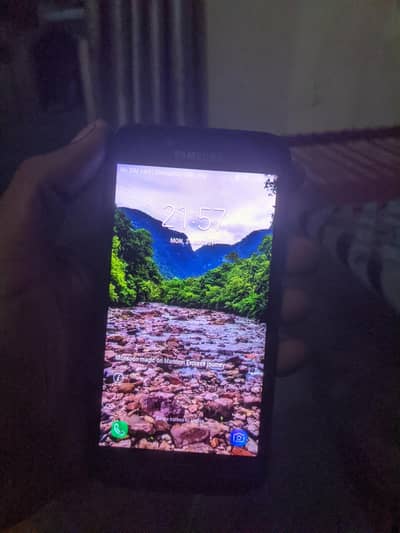 Samsung Mobile J2