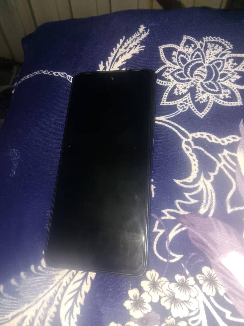 Tecno Spark 20 1