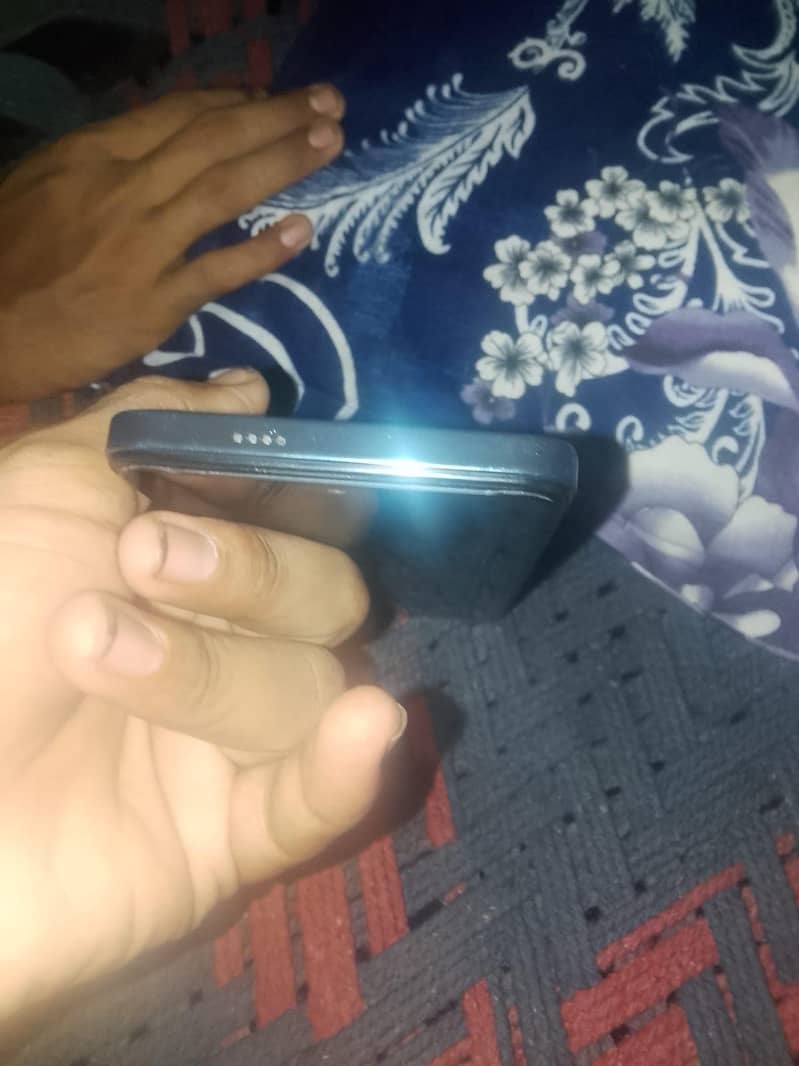 Tecno Spark 20 2