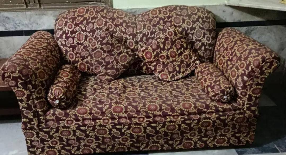 seven seater sofas. 1
