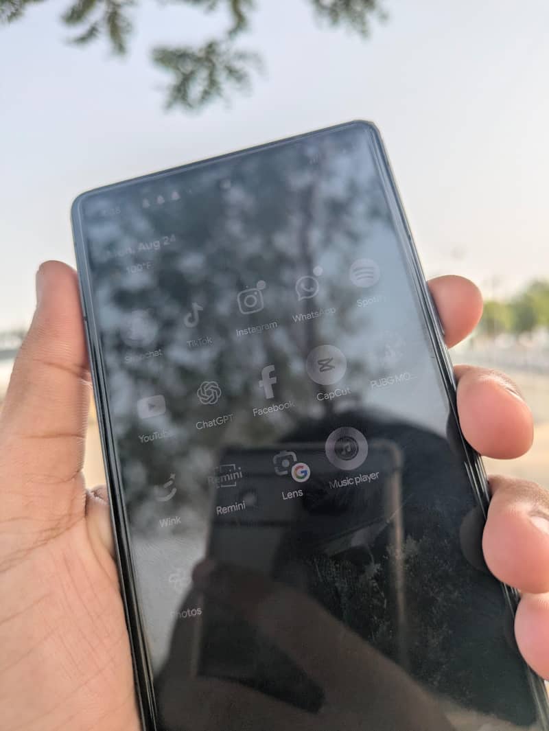 Google Pixel 7a 4