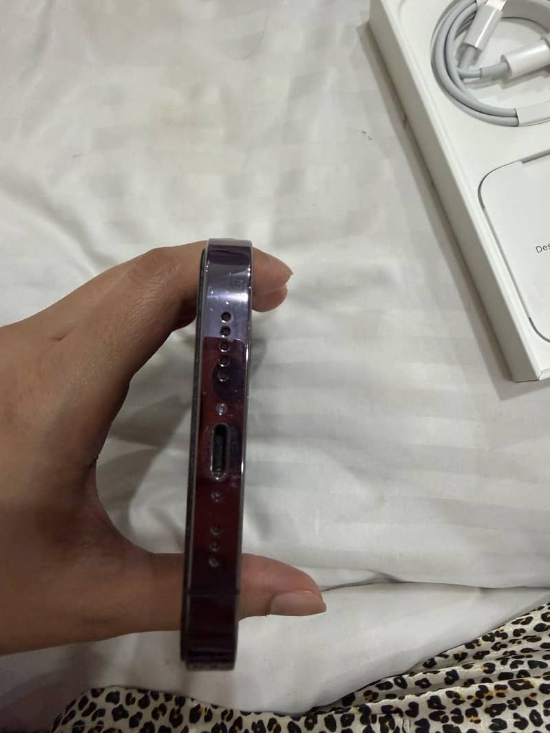 Apple iPhone 14 Pro 1