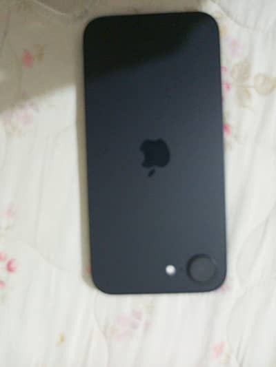 Apple iPhone 16e