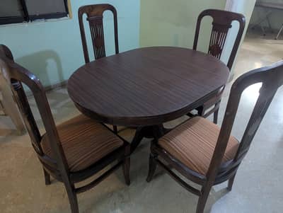 Dining table set