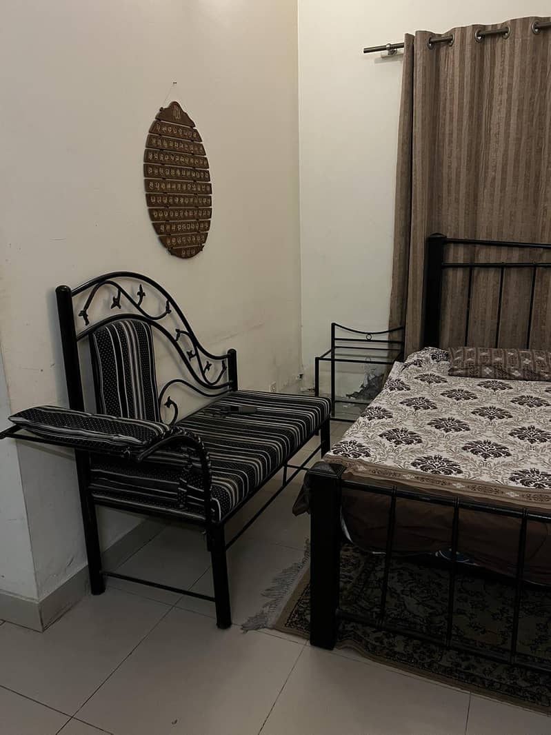 Iron Bed Set 2