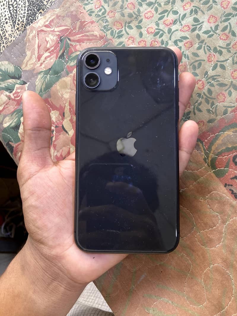 Apple iPhone 11 3