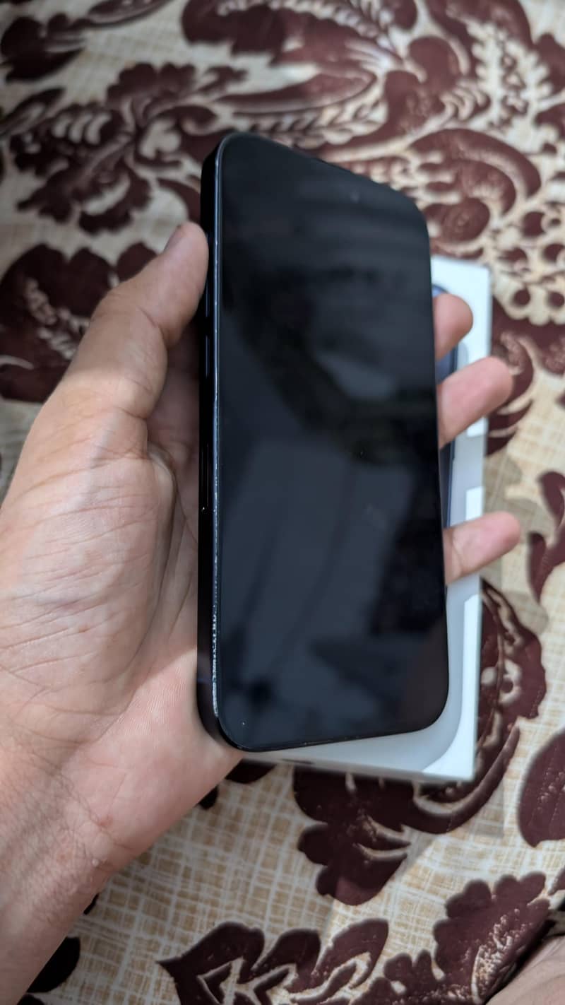 Apple iPhone 15 Pro 8