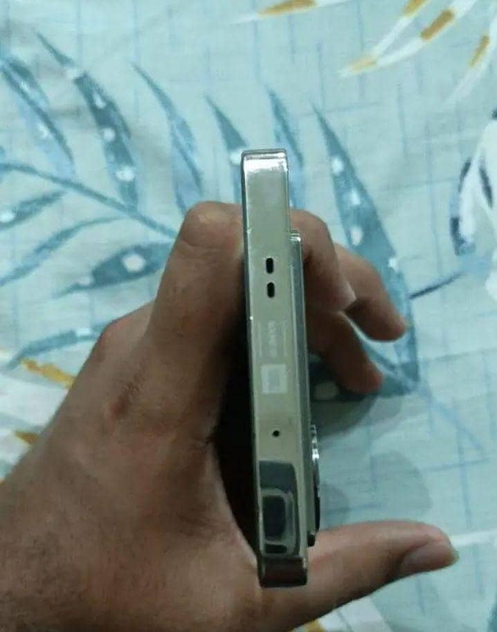 Infinix Note 40 2