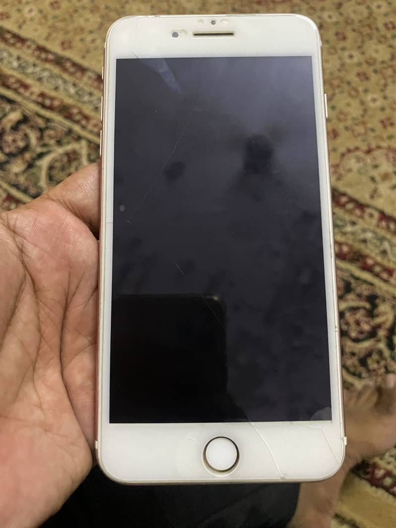 Apple iPhone 7 Plus 4