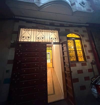 Samanzar Colony House Sized 3 Marla Is Available