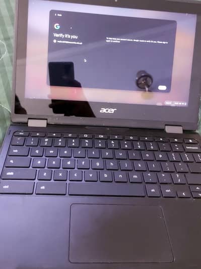 acer chrome book TOUCH SCREEN