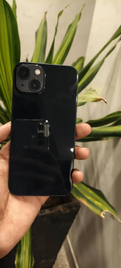 Apple iPhone 13 4 month sim time available