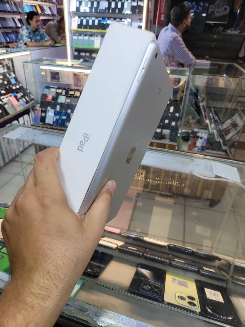 Ipad 9th Genration 256Gb 3