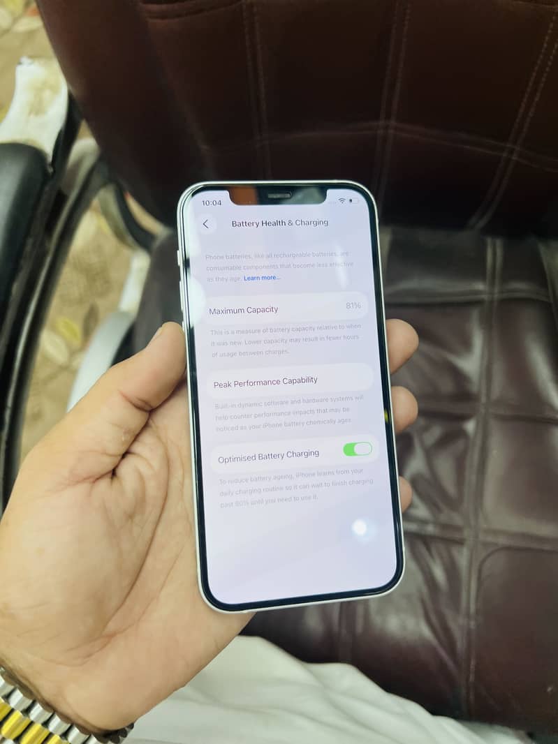 Apple iPhone 12 3