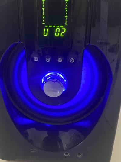 REBORN RB-95 (2.1 CHANNEL MULTIMEDIA SPEAKER)