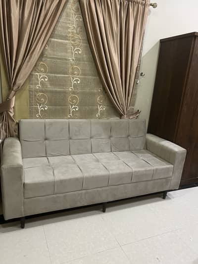 New sofa cumbed for sale