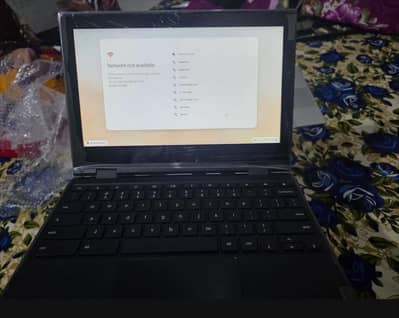 360 rotate Lenovo 300e Chromebook Touchscreen | 4GB RAM | 32GB storage
