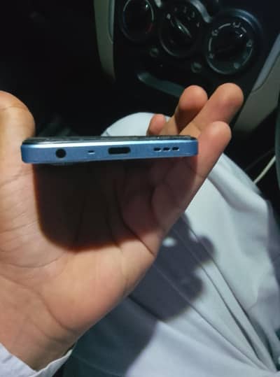 OPPO A18