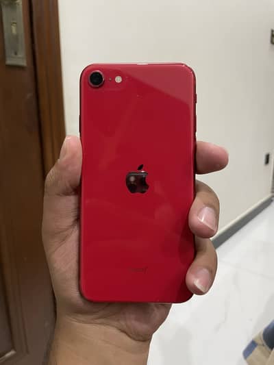 Apple iPhone SE