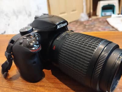 DSLR Camera