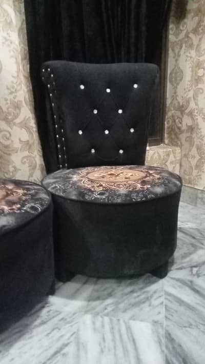 2 sets sofa in velwet