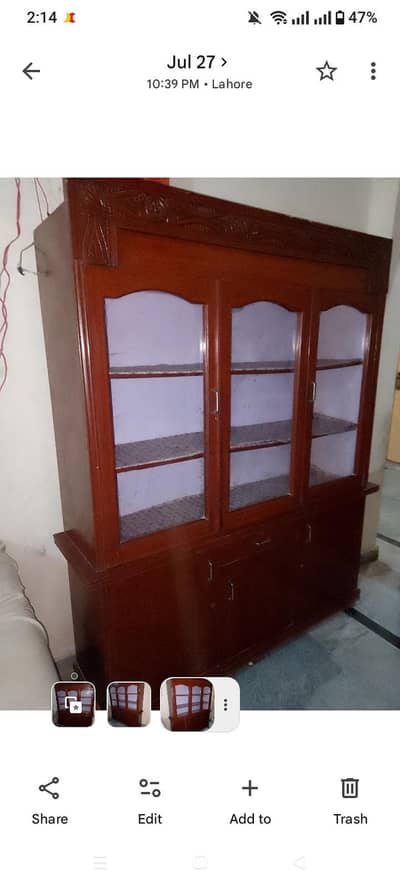 crockery sowcase in new condition