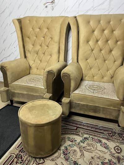 High back sofa chair urgent sale
