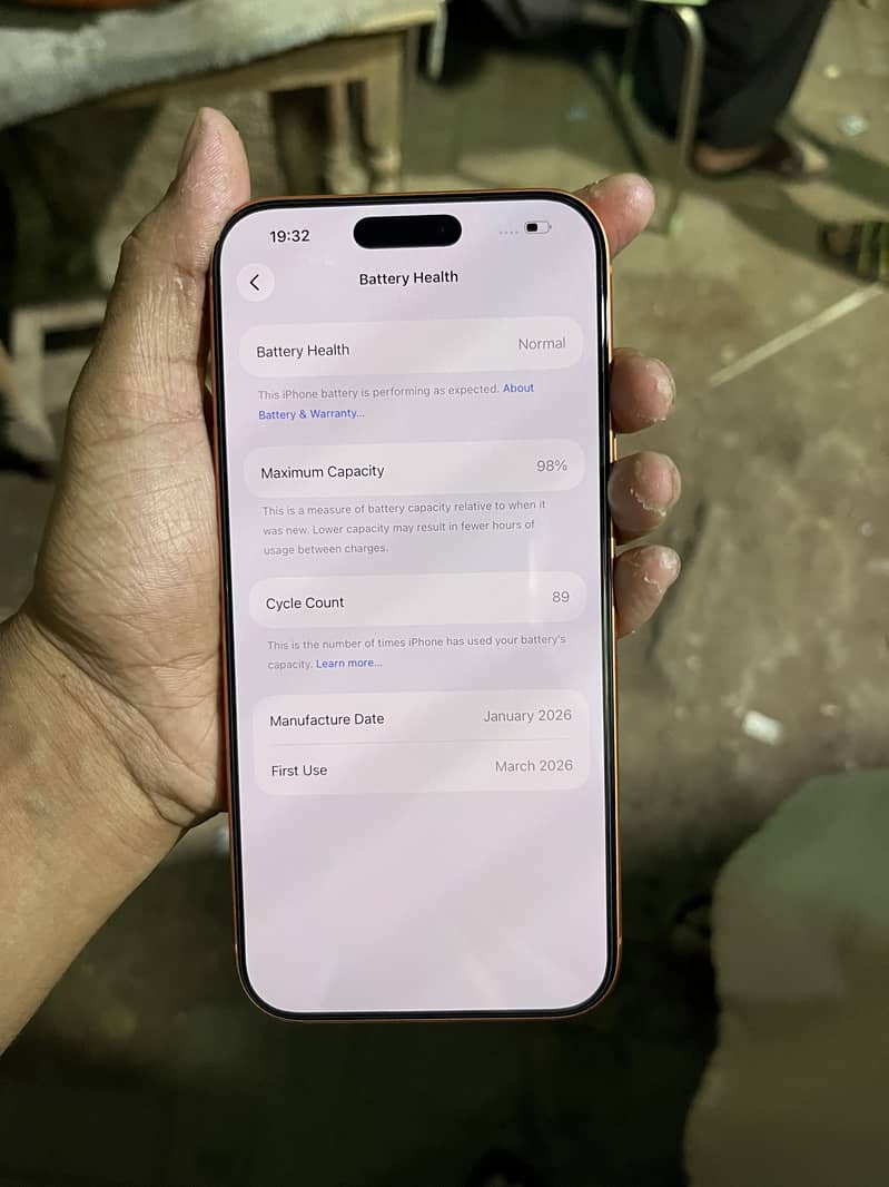 Apple iPhone 17 Pro Max 6