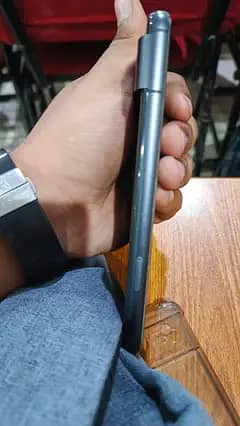 Google Pixel 8 3